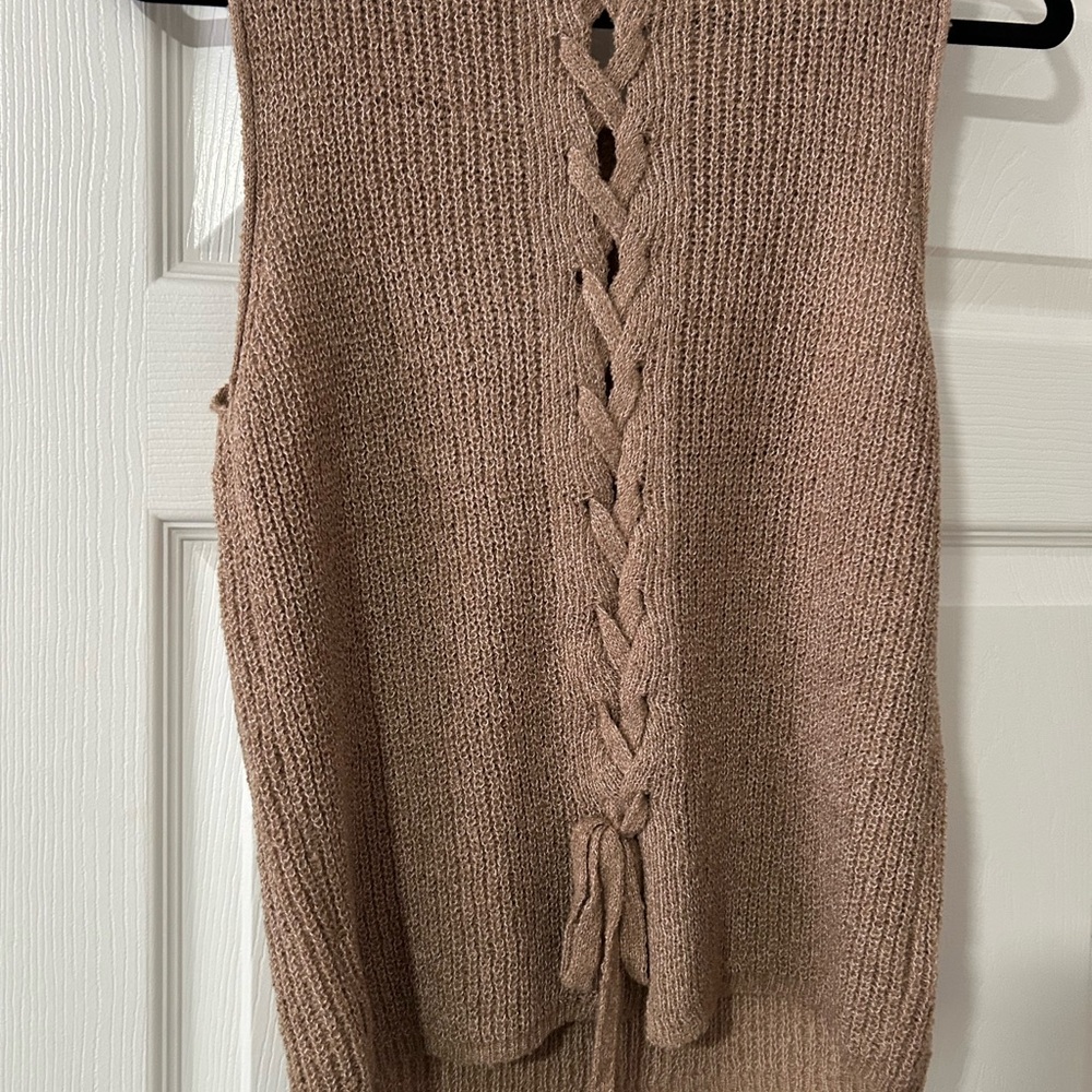Blu Pepper Women's Tan Knit Tank Top - Picture 2 of 6